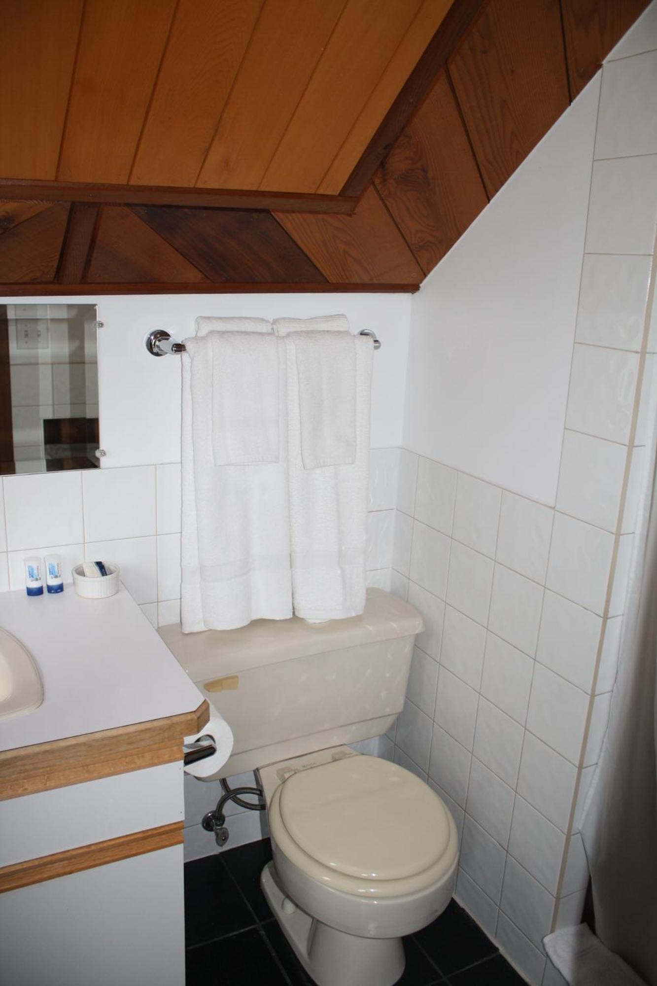 Orca Lodge Sointula Стая снимка
