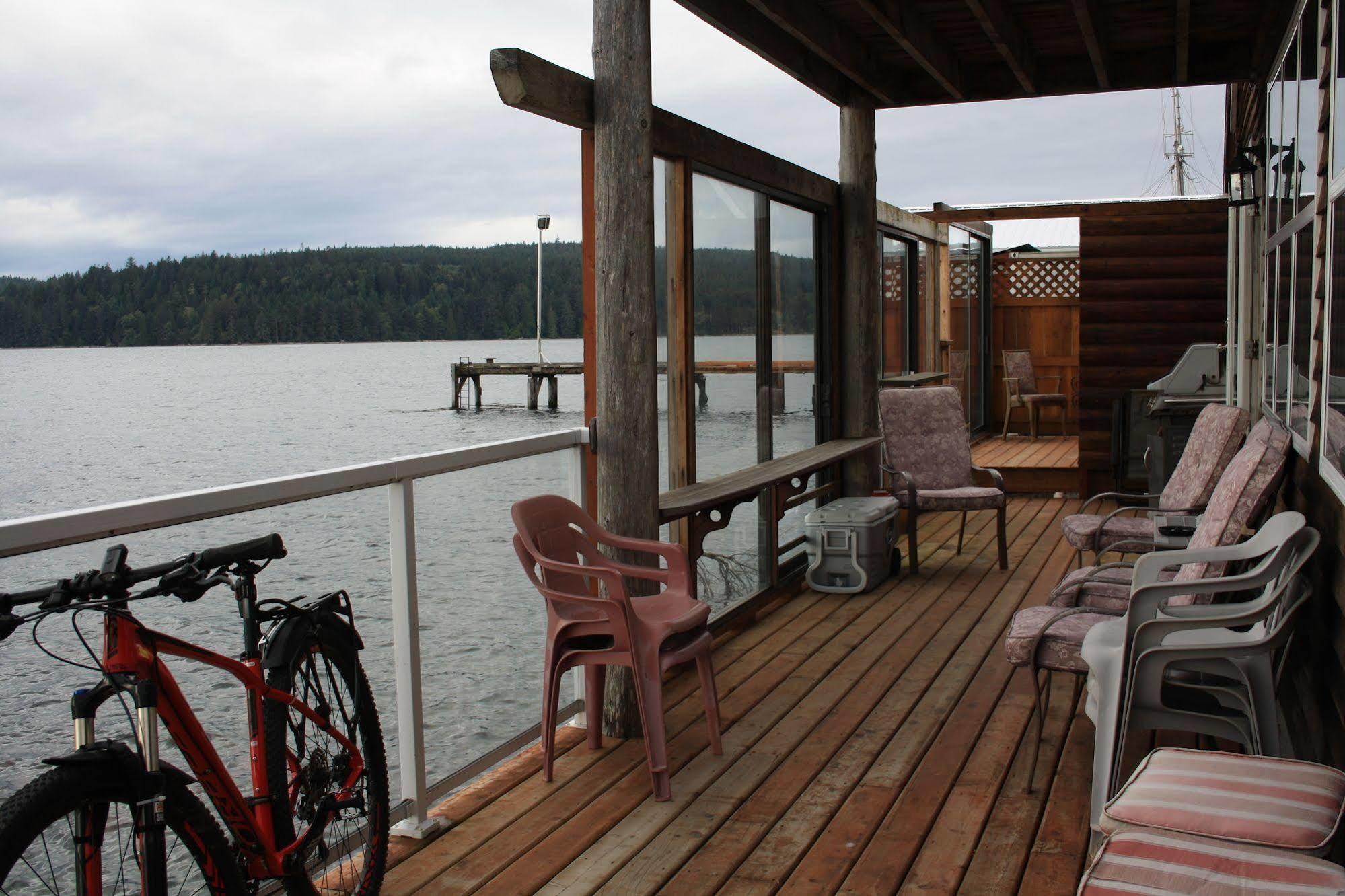 Orca Lodge Sointula Екстериор снимка
