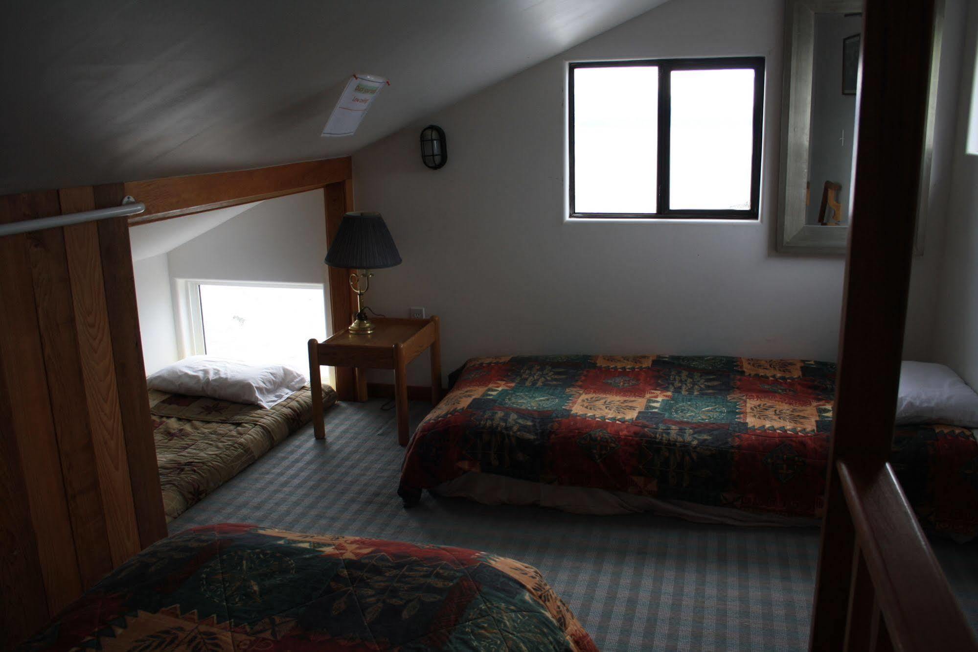 Orca Lodge Sointula Екстериор снимка